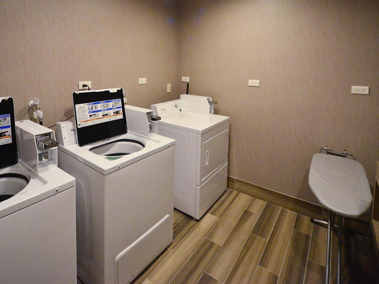 Grace Hotel Zhonghe Zhonghe  Zewnętrze zdjęcie